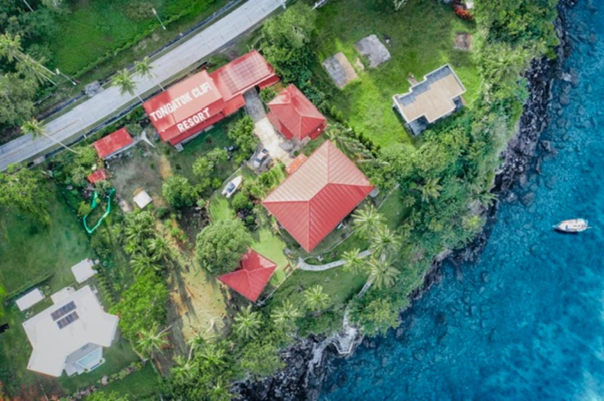 Tongatok Cliff Resort Мамбахао Экстерьер фото